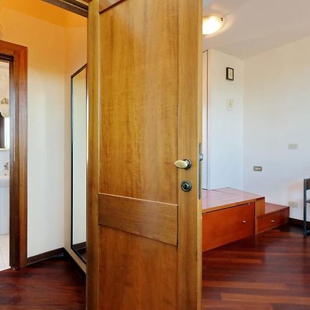 Fori Imperiali Apartment Roma Ngoại thất bức ảnh