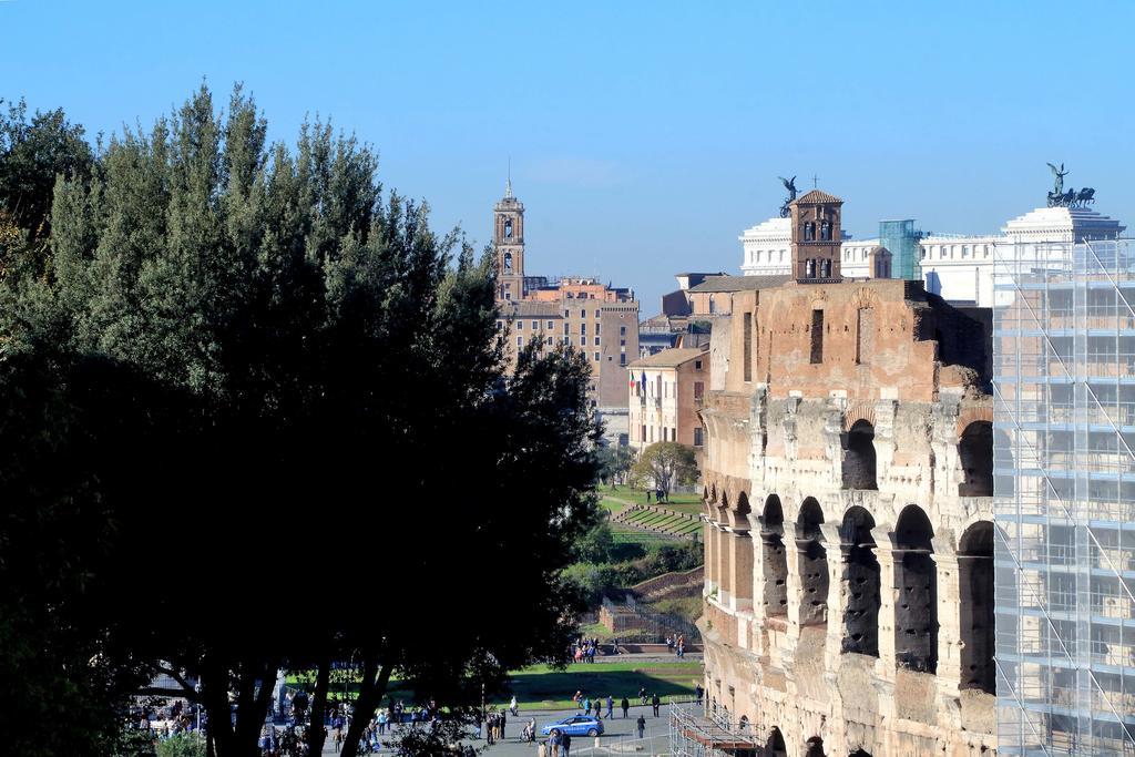Fori Imperiali Apartment Roma Ngoại thất bức ảnh