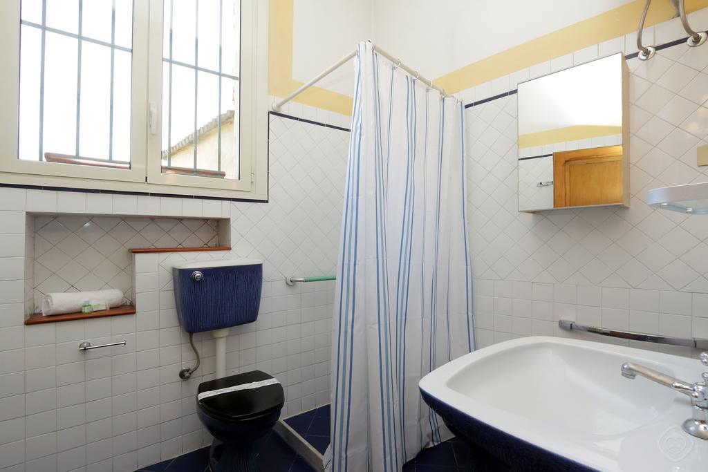 Fori Imperiali Apartment Roma Ngoại thất bức ảnh