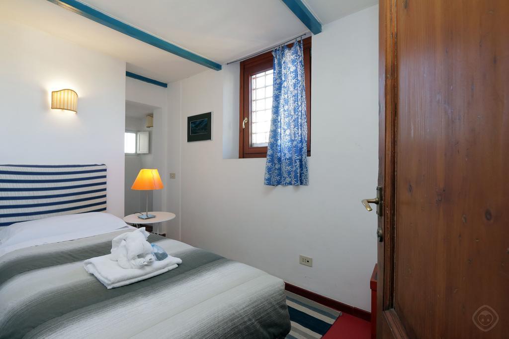 Fori Imperiali Apartment Roma Ngoại thất bức ảnh