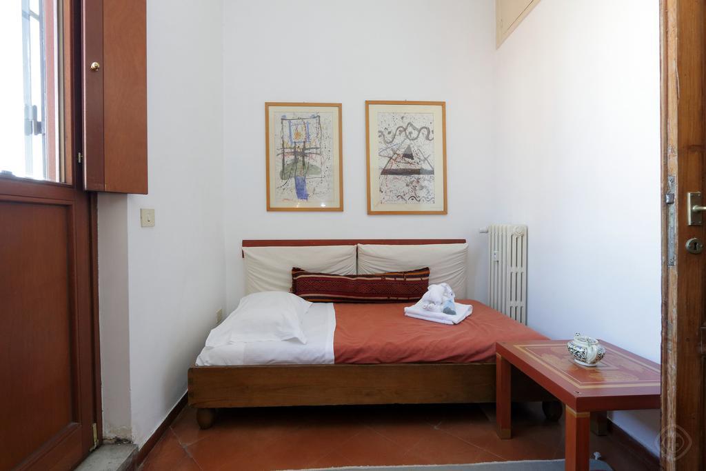 Fori Imperiali Apartment Roma Phòng bức ảnh