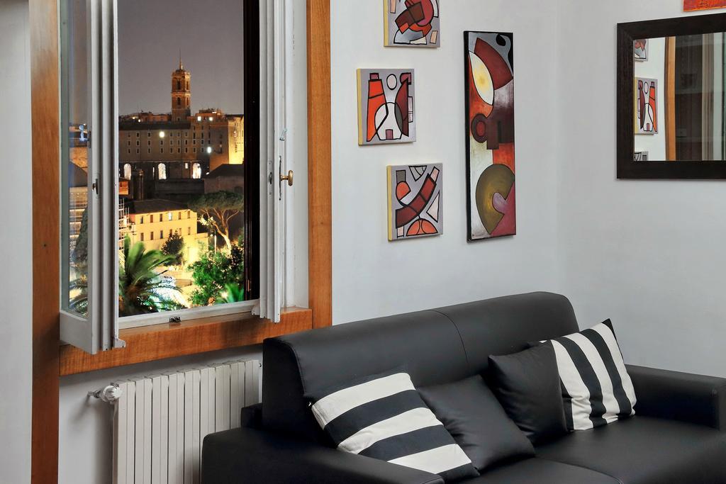 Fori Imperiali Apartment Roma Ngoại thất bức ảnh