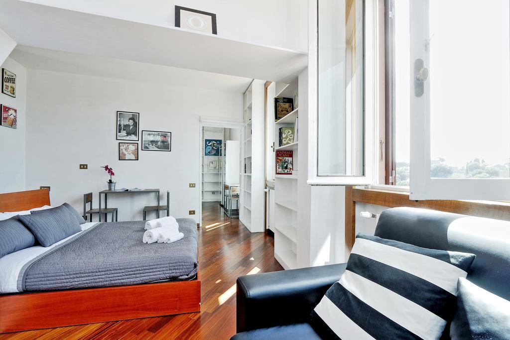Fori Imperiali Apartment Roma Ngoại thất bức ảnh