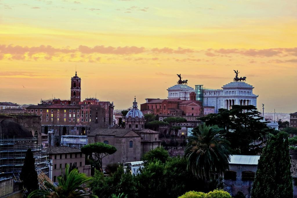 Fori Imperiali Apartment Roma Ngoại thất bức ảnh