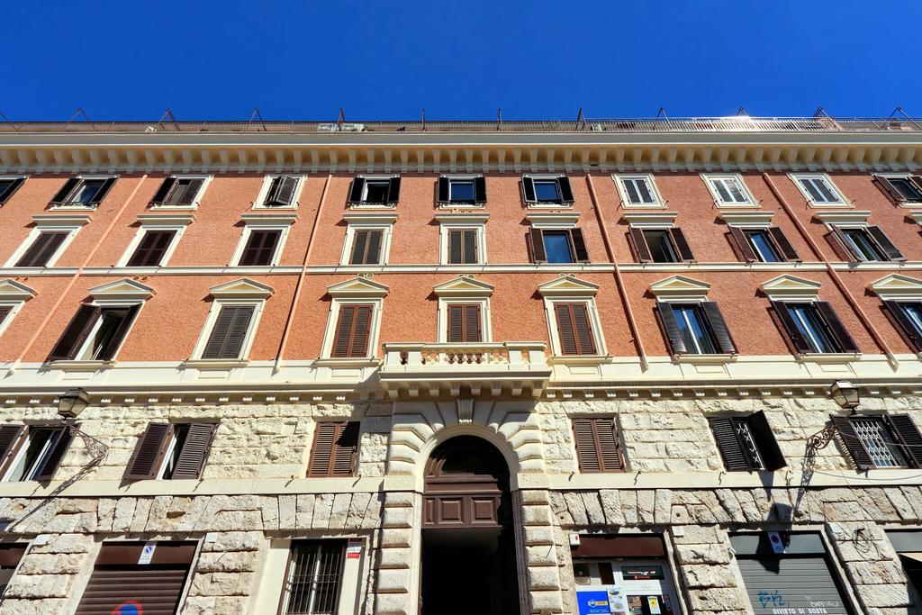 Fori Imperiali Apartment Roma Ngoại thất bức ảnh