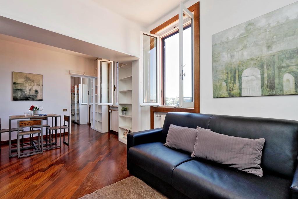 Fori Imperiali Apartment Roma Ngoại thất bức ảnh
